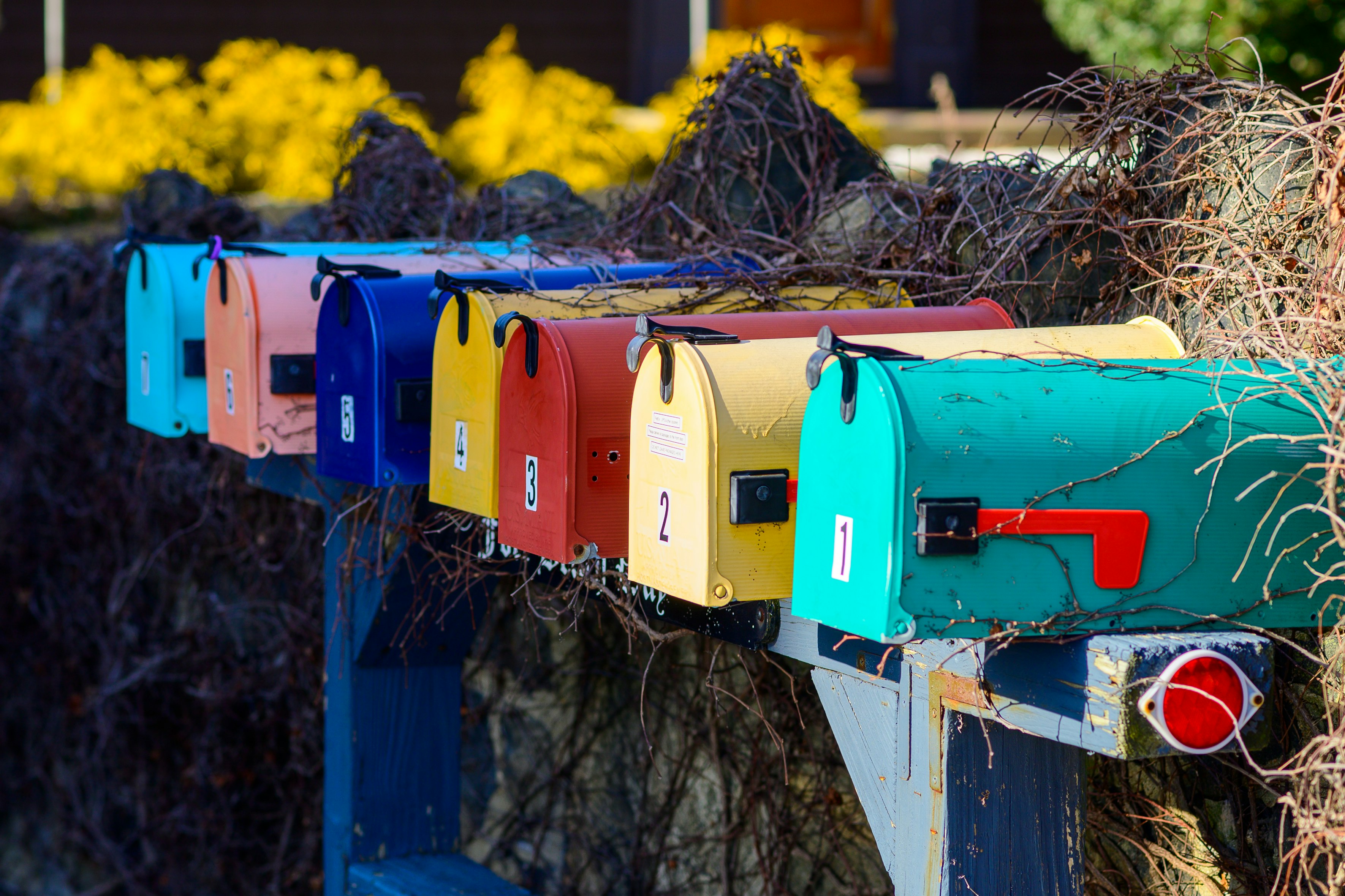 Prečo by firma nemala používať freemail – výhody vlastnej emailovej domény